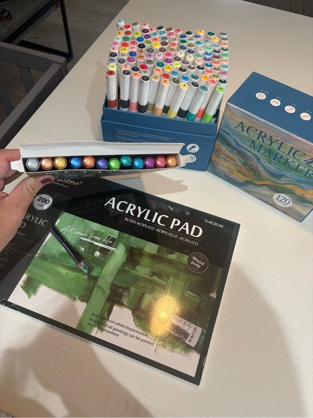 120 Acrylic Paint Markers Bundle + 12 Metallic Set & Acrylic Pad